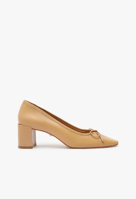 Arissa Block Leather Pump