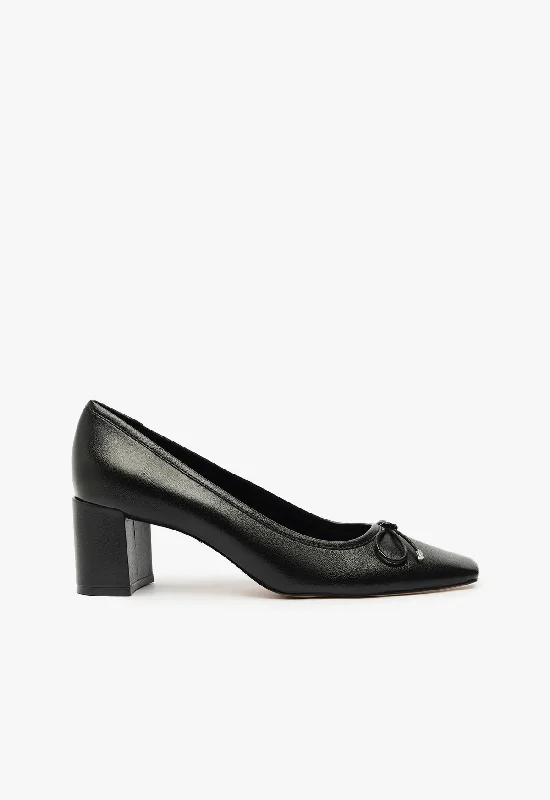 Arissa Block Leather Pump