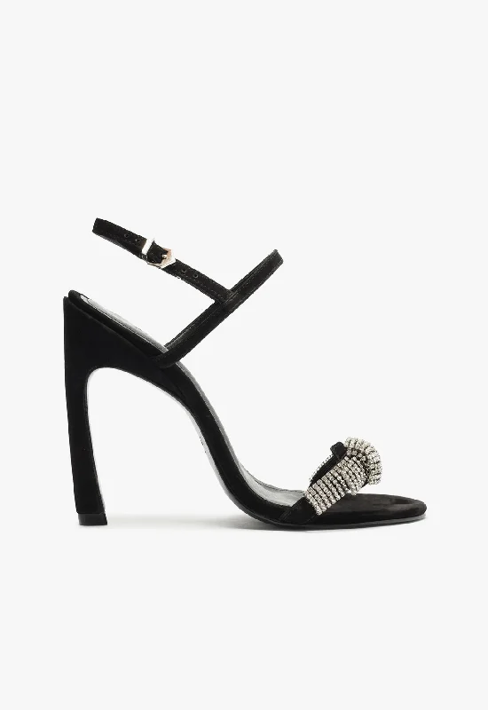 Pearl Curve Sandal